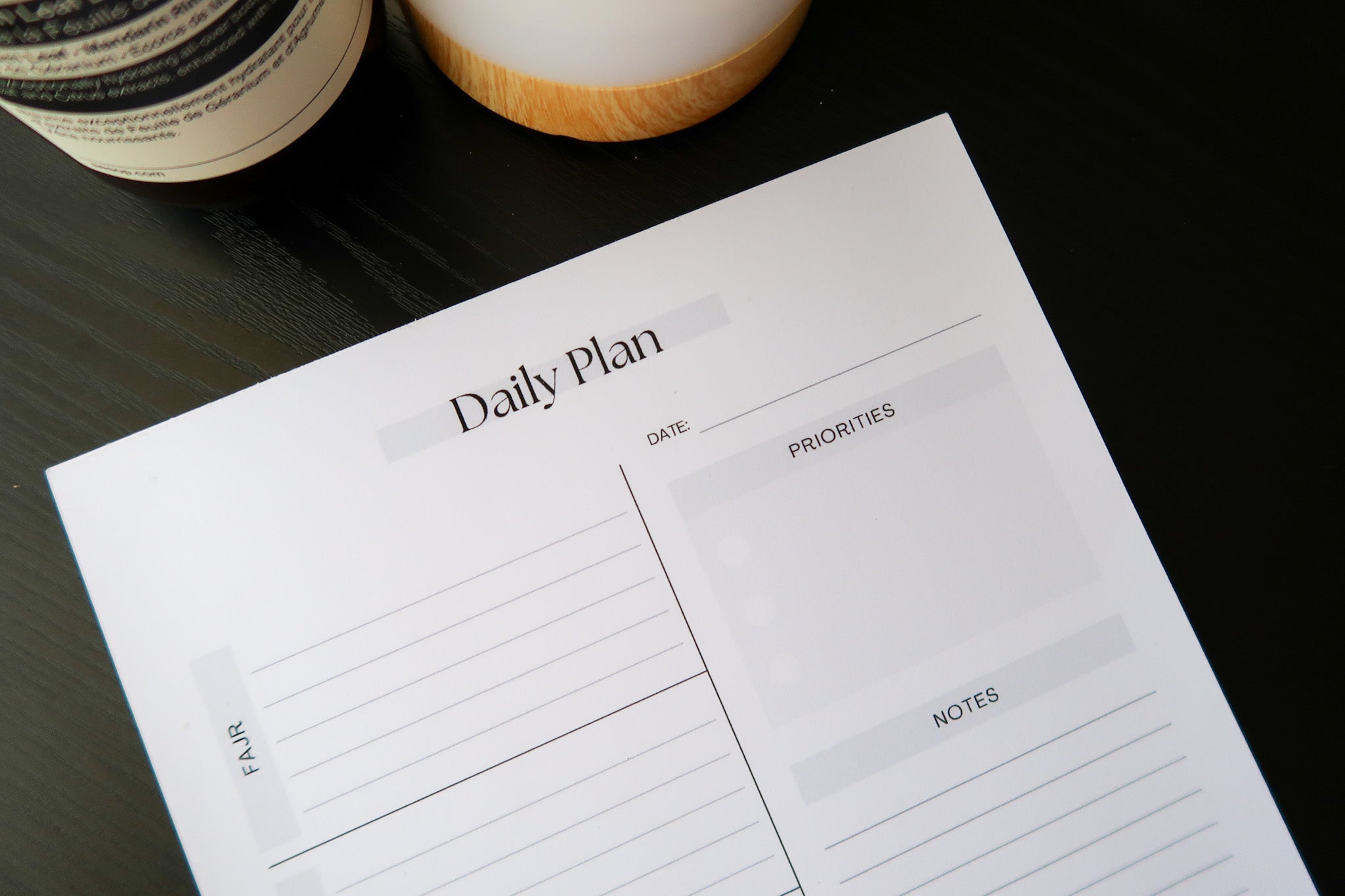 A close up of Totepad's Luxury Daily Planner Notepad.